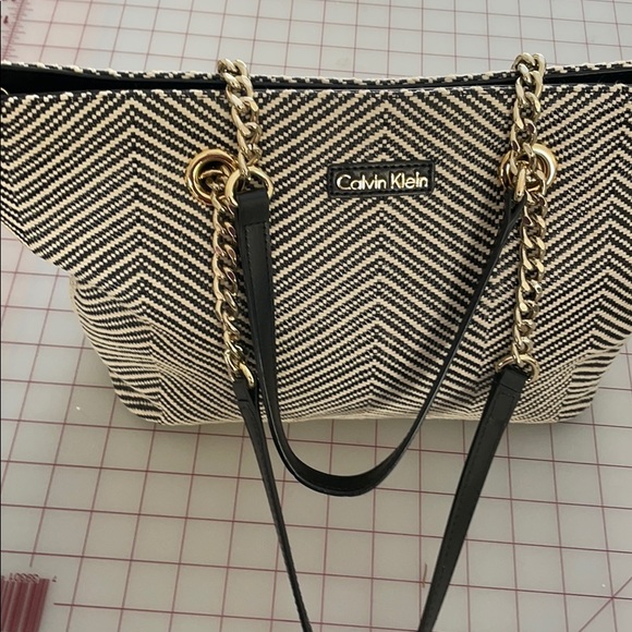 COPY - Medium size handbag by CK - Picture 2 of 3